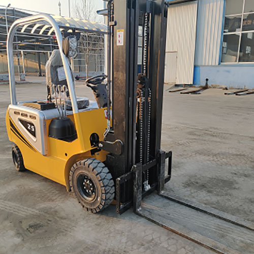 2.5 T Model C Electric Forklift